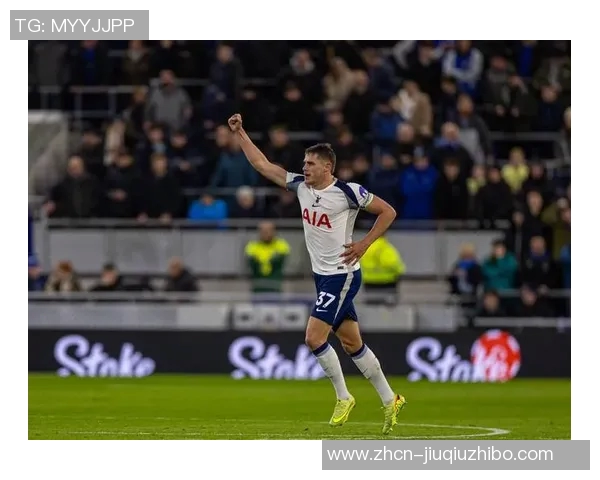 热刺足球俱乐部:追寻荣耀与梦想的英超传奇之路